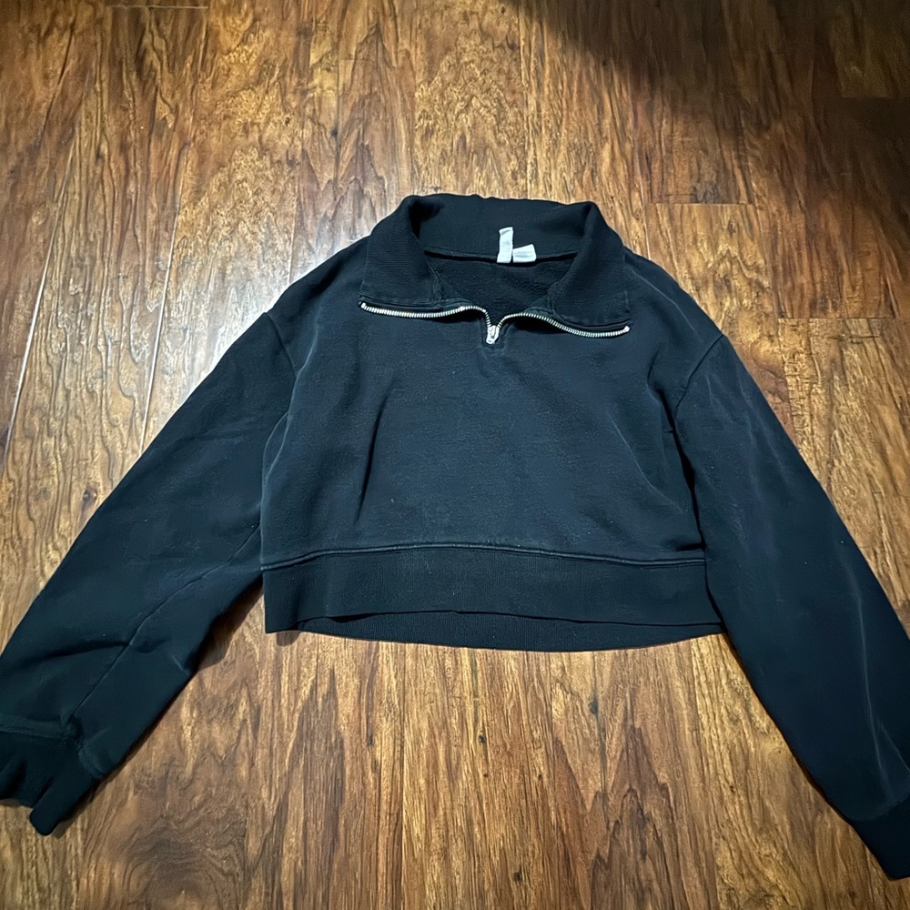 H&M Black Ribbed Quarter-Zip Top